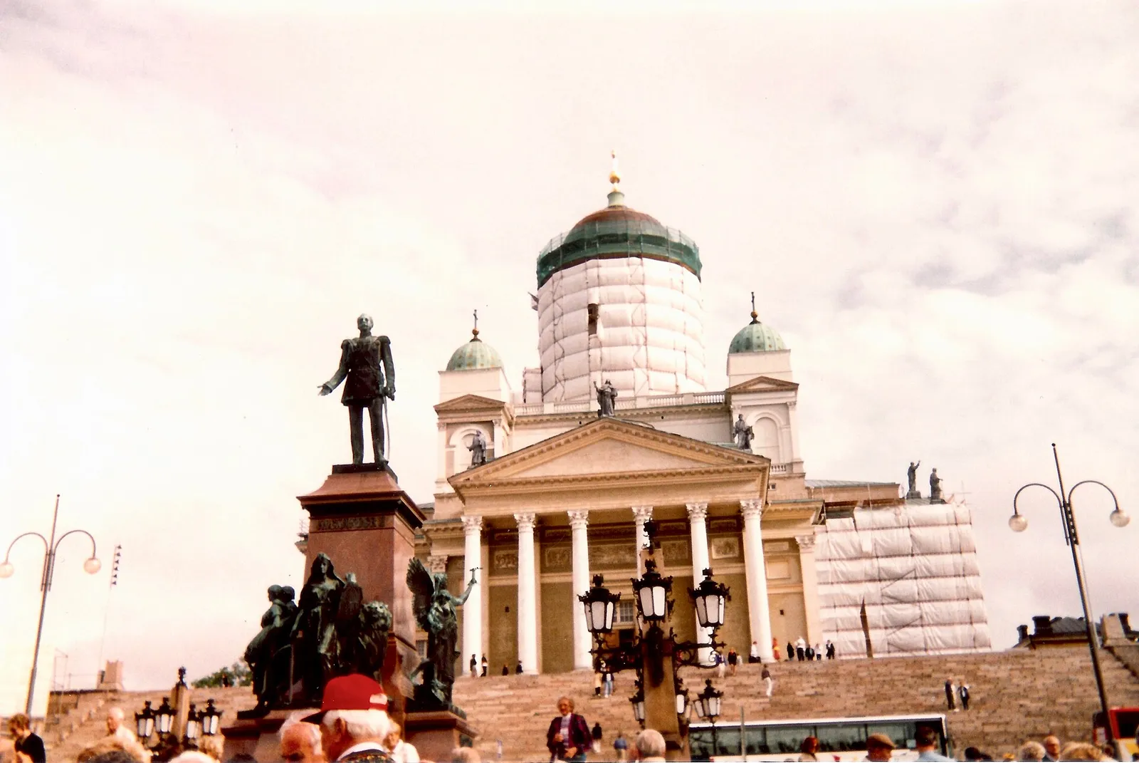 Helsingin tuomiokirkko ja Senaatintori
