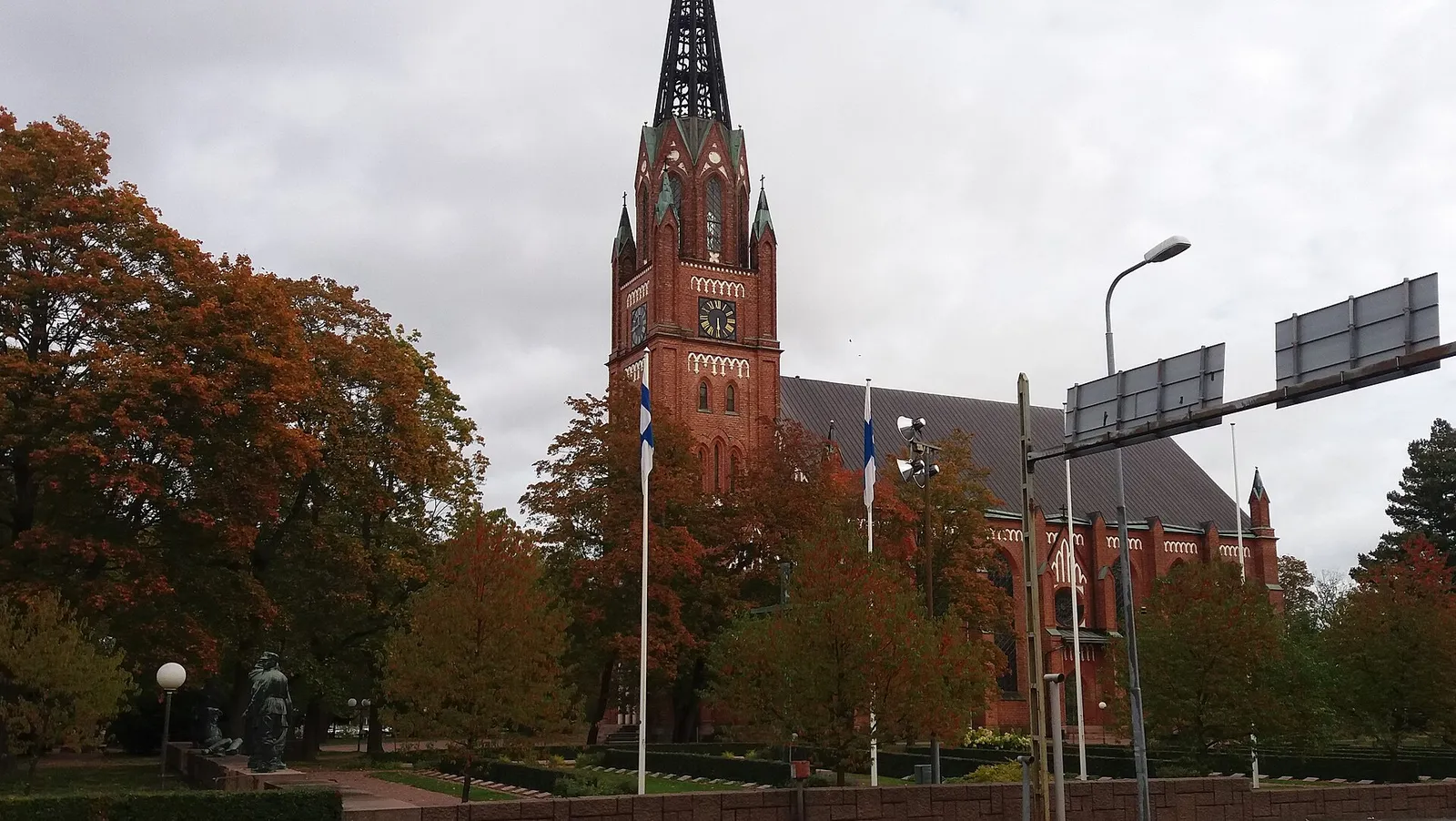 Keski-Porin kirkko